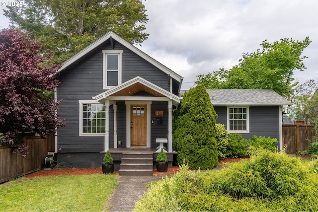view of front of property