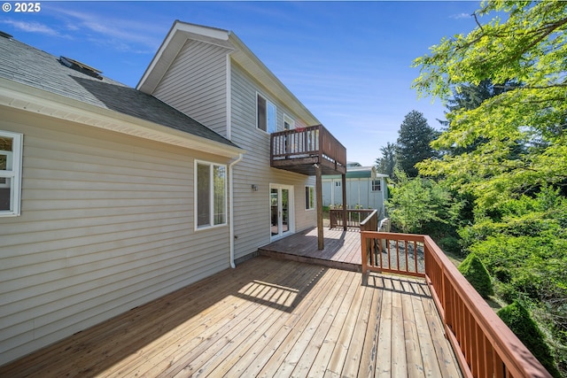 2111 Greenwood Ave, Reedsport, OR 97467 - view of wooden deck