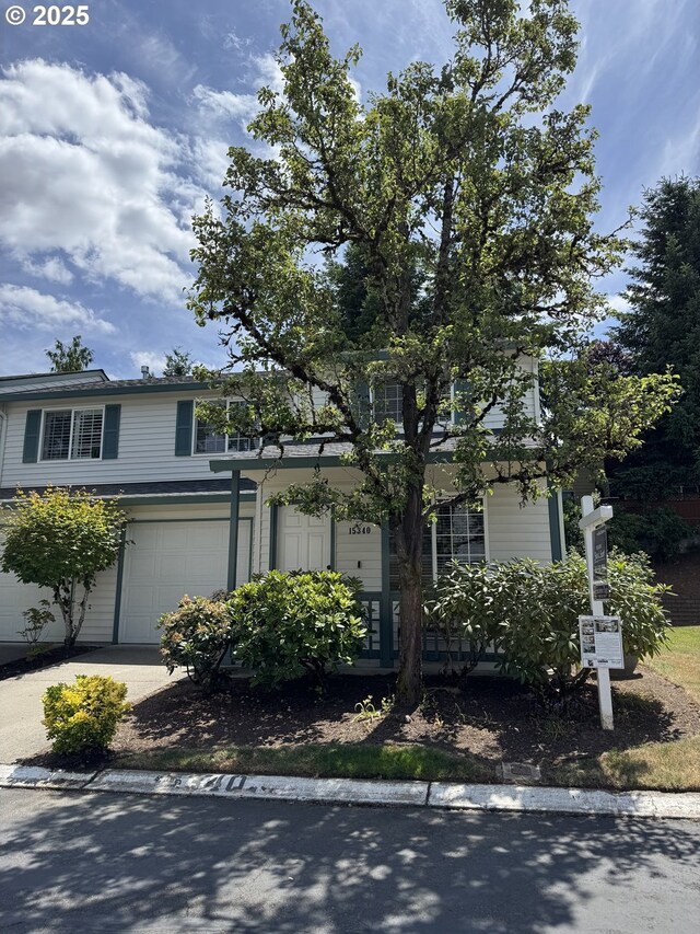 15340 SW Lexington Ln, Beaverton, OR 97007 - obstructed view of property featuring a garage and driveway