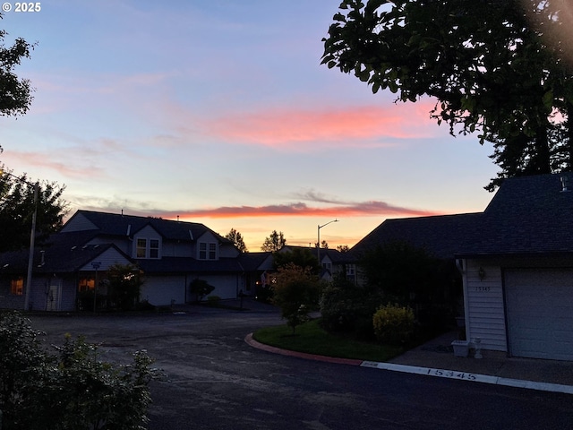 15340 SW Lexington Ln, Beaverton, OR 97007 - view of asphalt street featuring street lights