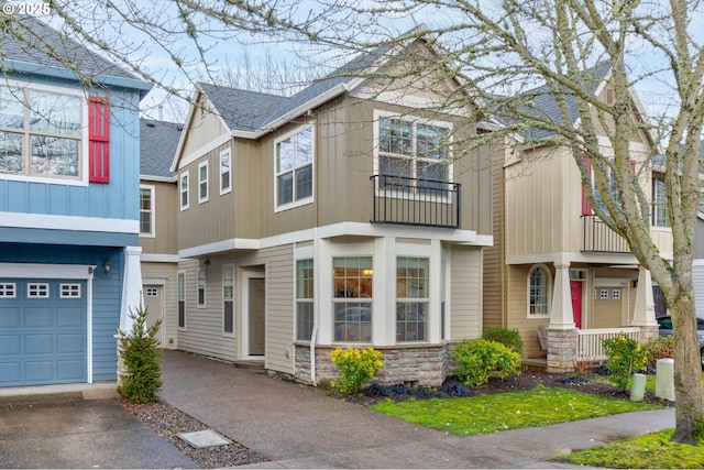 view of front of home with a garage