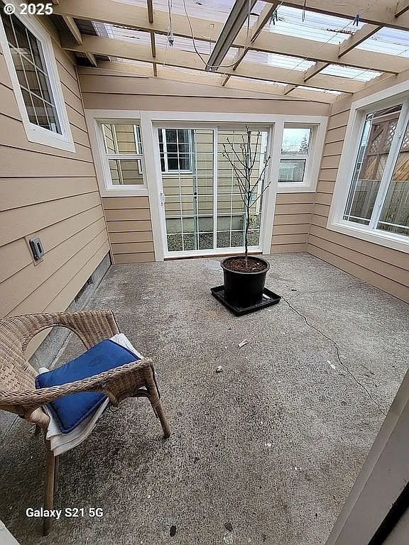 2525 Pine St, Seaside, OR 97138 - view of patio featuring a pergola