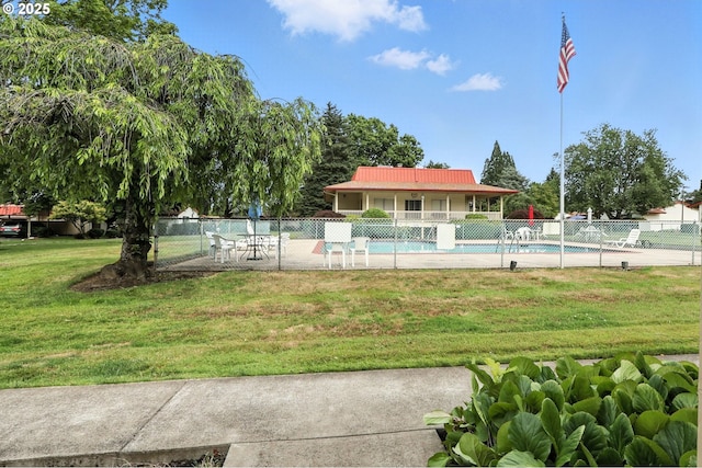 2112 SE 148th Pl, Portland, OR 97233 - community pool featuring a patio area