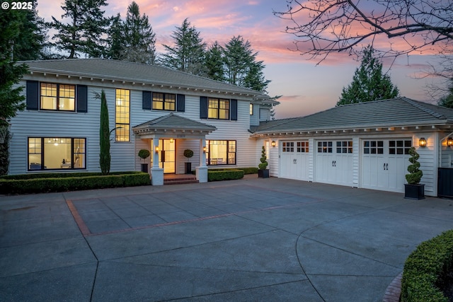 view of front facade featuring a garage