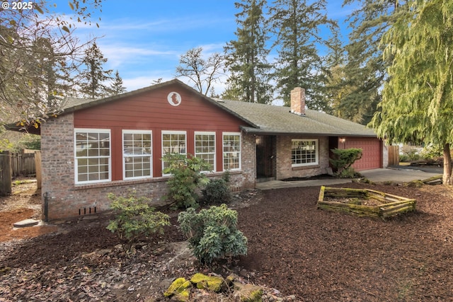 view of front facade featuring a garage