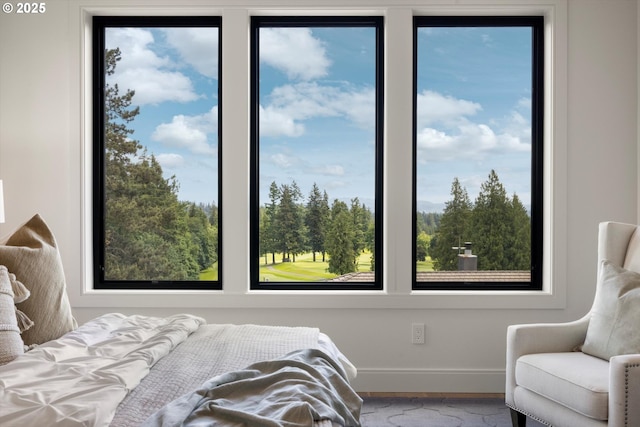 14410 Uplands Dr, Lake Oswego, OR 97034 - bedroom featuring baseboards