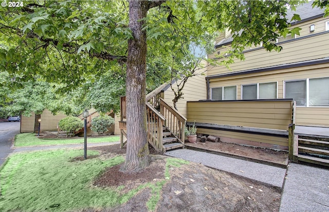 1611 NE 113th St, Vancouver, WA 98686 - view of front of property with stairway