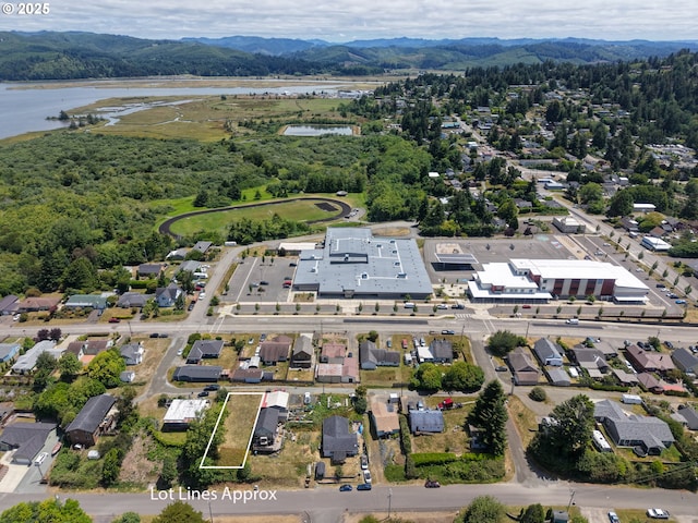 225 1st Ct, Coos Bay, OR 97420