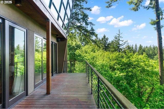 4183 SW Greenleaf Dr, Portland, OR 97221 - view of deck