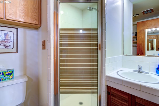 16828 Webster Rd, Gladstone, OR 97027 - full bathroom with a shower stall and vanity