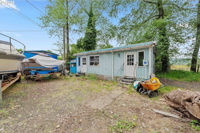 51014 Dement Creek Rd, Myrtle Point, OR 97458 - view of outdoor structure featuring entry steps