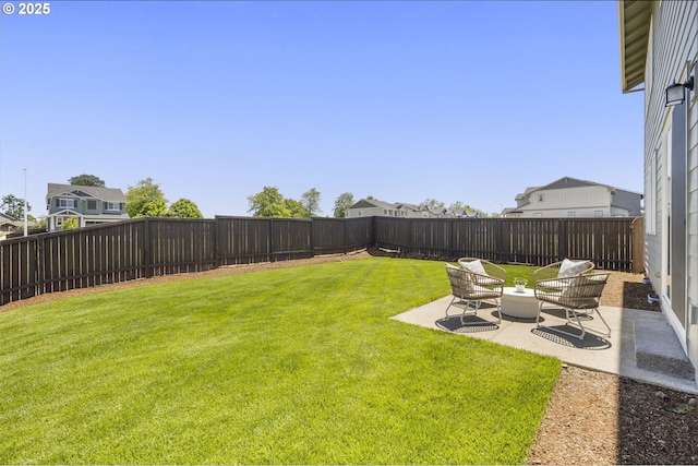 5603 Edward Ct SE, Albany, OR 97322 - fenced backyard featuring a patio area