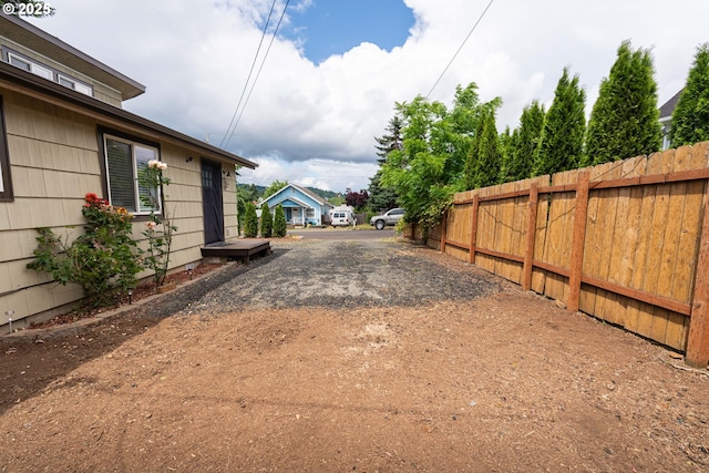 1727 E Washington Ave, Cottage Grove, OR 97424 - view of yard