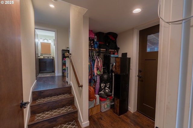 1727 E Washington Ave, Cottage Grove, OR 97424 - stairway featuring wood finished floors and recessed lighting