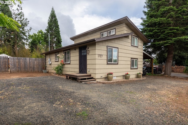 1727 E Washington Ave, Cottage Grove, OR 97424 - view of front of home