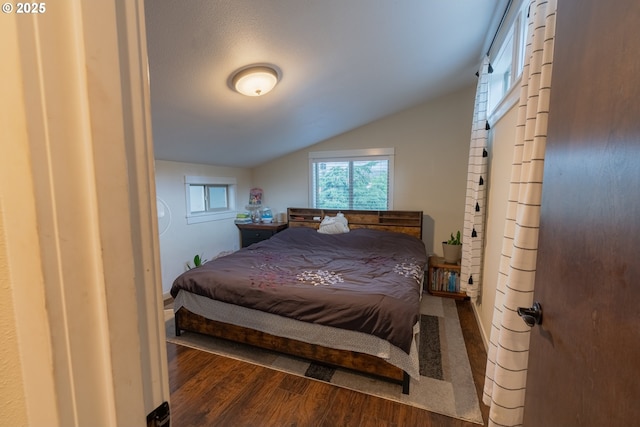 1727 E Washington Ave, Cottage Grove, OR 97424 - bedroom featuring vaulted ceiling and wood finished floors