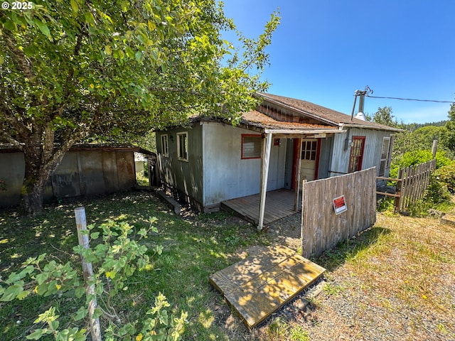 91456 State Rd, Coquille, OR 97423 - view of front of house with an outbuilding