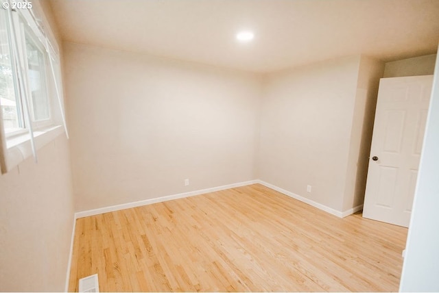 2797 Tulip St, Eugene, OR 97408 - spare room featuring light wood-style flooring, baseboards, and recessed lighting