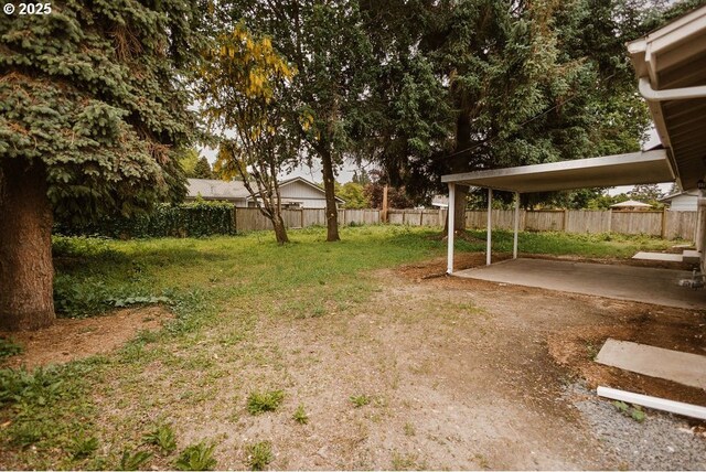 2797 Tulip St, Eugene, OR 97408 - view of yard with a patio