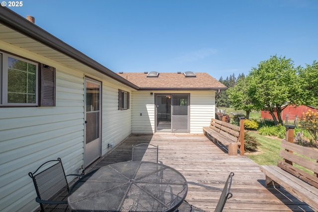30563 Fairview Rd, Lebanon, OR 97355 - wooden deck with outdoor dining area