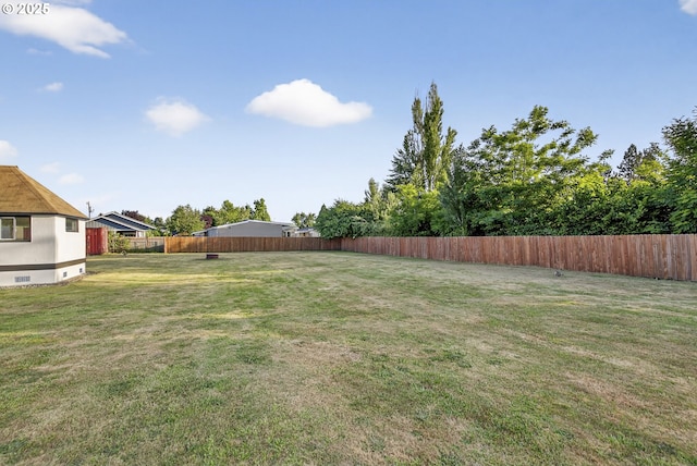1570 Blaine St, Woodburn, OR 97071 - view of fenced backyard