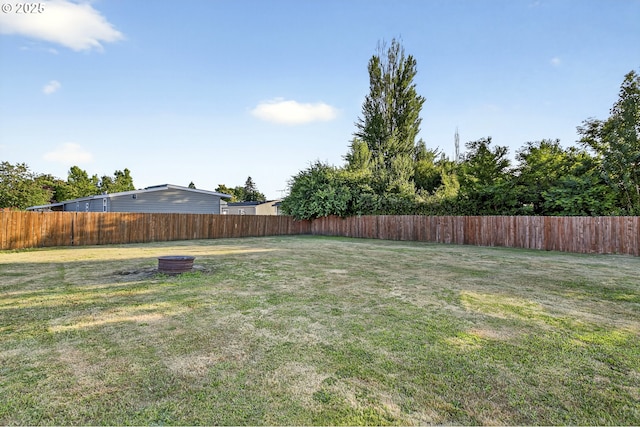 1570 Blaine St, Woodburn, OR 97071 - view of fenced backyard