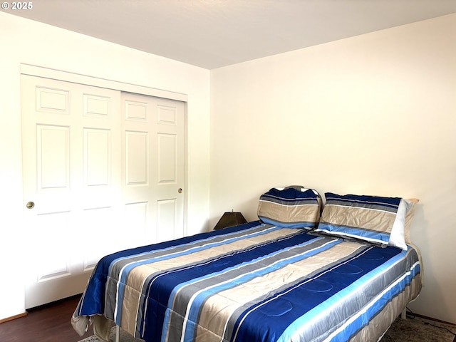 17239 Lumberview Rd, Brookings, OR 97415 - bedroom with wood finished floors and a closet