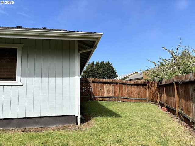 17239 Lumberview Rd, Brookings, OR 97415 - view of yard