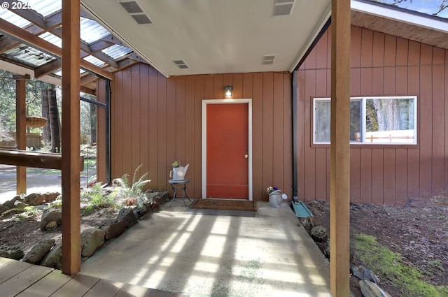 91760 Horse Creek Rd, Mckenzie Bridge, OR 97413 - view of exterior entry featuring a patio area