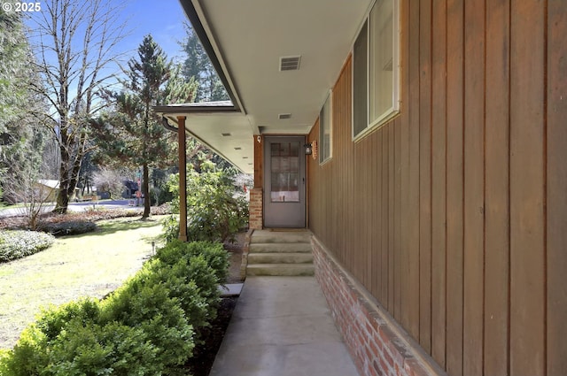 91760 Horse Creek Rd, Mckenzie Bridge, OR 97413 - view of doorway to property
