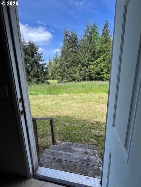 73927 Alder Grove Rd, Clatskanie, OR 97016 - view of entryway