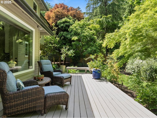 4679 Dogwood Dr, Lake Oswego, OR 97035 - deck featuring fence
