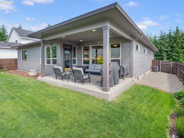 16711 NE 86th St, Vancouver, WA 98682 - rear view of property with outdoor lounge area, a patio, and a fenced backyard
