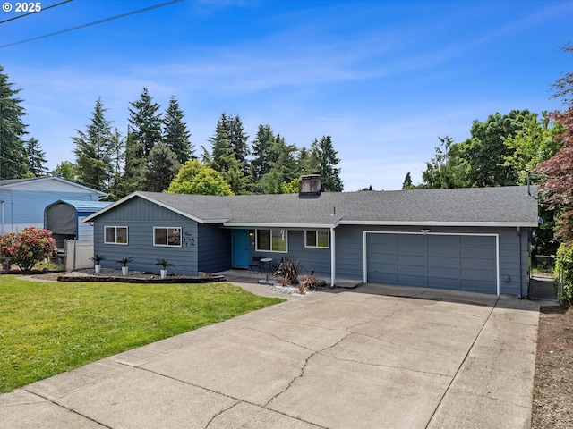721 NW 76th St, Vancouver, WA 98665 - ranch-style home featuring a garage, a front yard, driveway, and roof with shingles