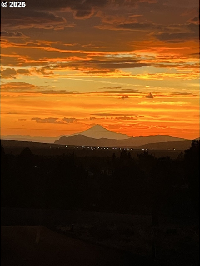 property view of mountains