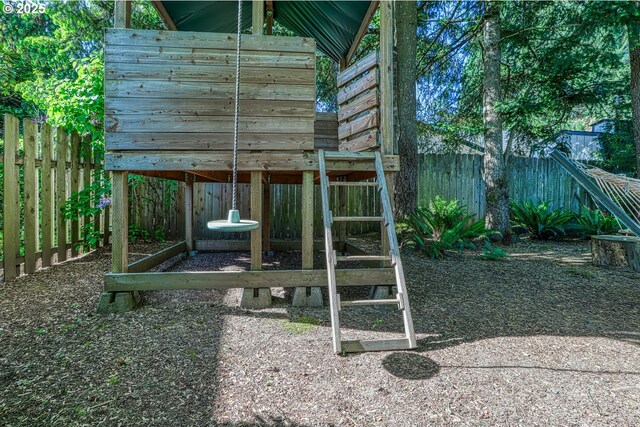 3003 NE 164th St, Ridgefield, WA 98642 - view of yard featuring fence