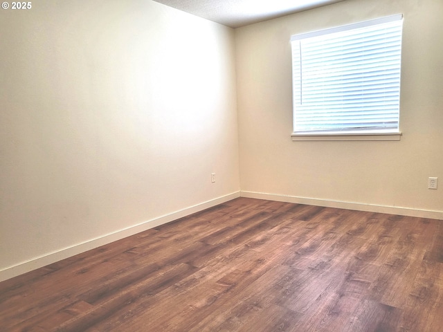 5906 NE 56th St, Vancouver, WA 98661 - unfurnished room featuring dark wood finished floors