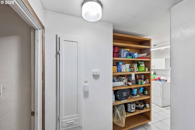 808 E 14th St, Coquille, OR 97423 - pantry with washer / dryer