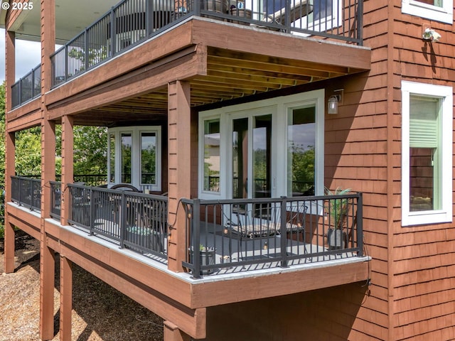 9320 NW Skyview Ct, Portland, OR 97231 - view of wooden deck