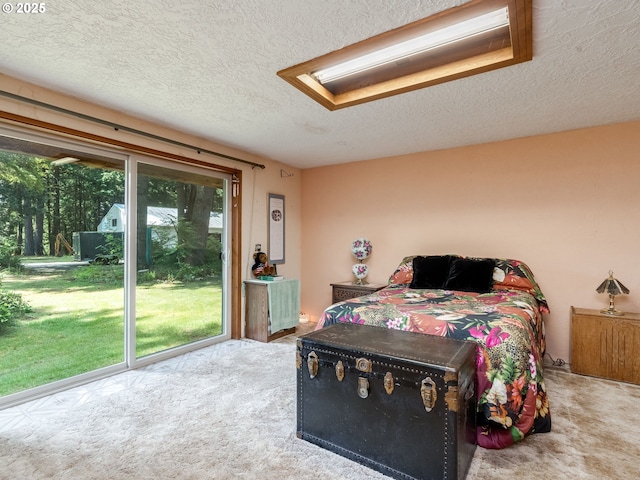 24873 S Beeson Rd, Beavercreek, OR 97004 - carpeted bedroom with a textured ceiling