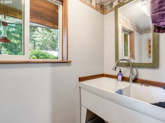 24873 S Beeson Rd, Beavercreek, OR 97004 - bathroom featuring a sink
