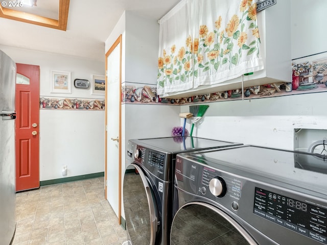 24873 S Beeson Rd, Beavercreek, OR 97004 - washroom with washer and dryer