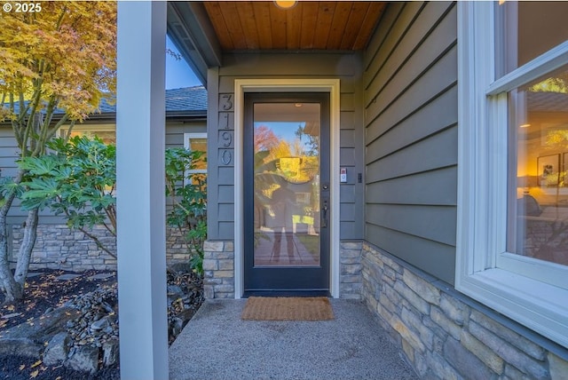 3190 SW Ridgewood Ave, Portland, OR 97225 - property entrance featuring stone siding