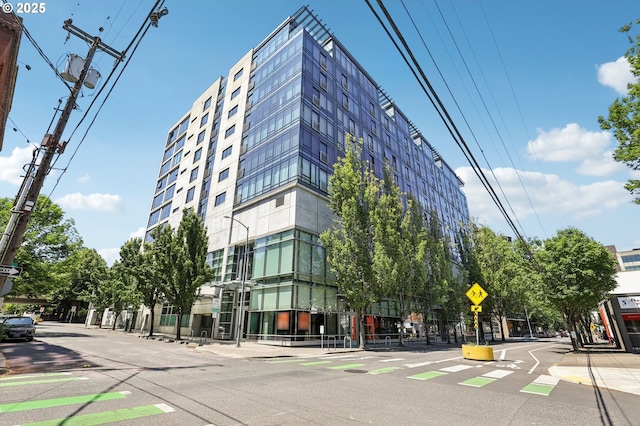 1410 NW Kearney St Unit 717, Portland, OR 97209 - view of building exterior
