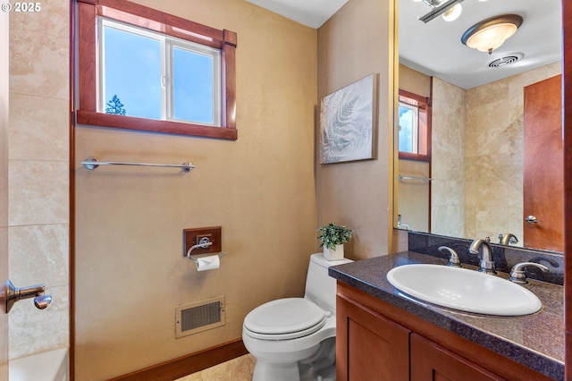 6421 Brooklake Rd, Salem, OR 97305 - full bath with toilet and vanity