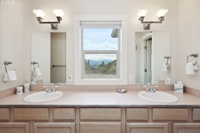 152 Palos Verdes, White Salmon, WA 98672 - full bath featuring double vanity and a chandelier