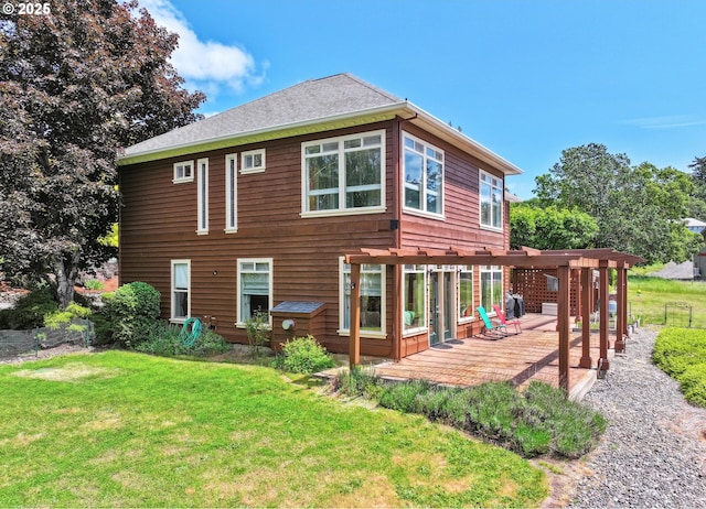 152 Palos Verdes, White Salmon, WA 98672 - rear view of house featuring a pergola and a lawn