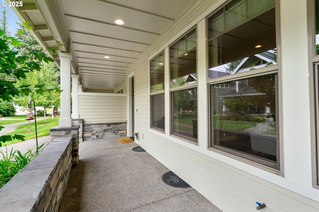 3935 NW 75th Ave, Camas, WA 98607 - view of covered porch