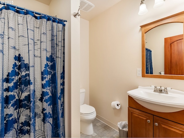 15700 SW Division St, Beaverton, OR 97007 - full bathroom with vanity and a shower with curtain