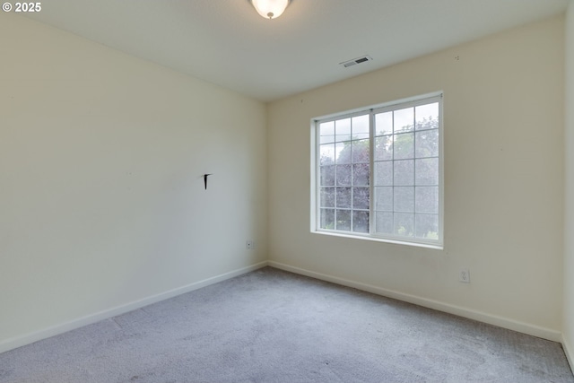 4338 NE 76th Ave, Portland, OR 97218 - empty room with carpet and baseboards